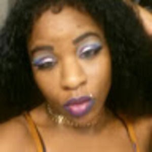 Meet your Posher, Tranisha